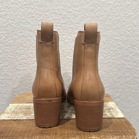 Nisolo Ana Go To Chelsea Boot Leather Almond Size 6.5 - Picture 5 of 6